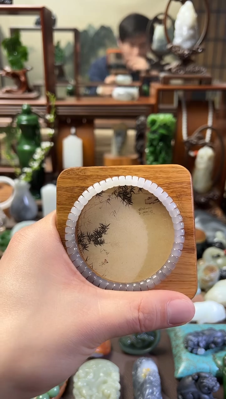 【闪购商品】和田玉手串未镶嵌.