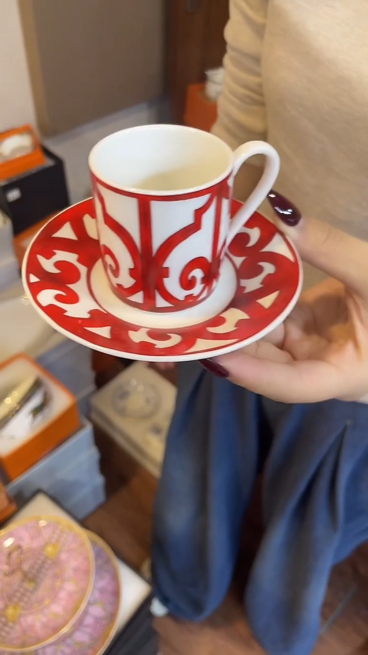 杯鸿辉家品牌瓷器，京东包邮！