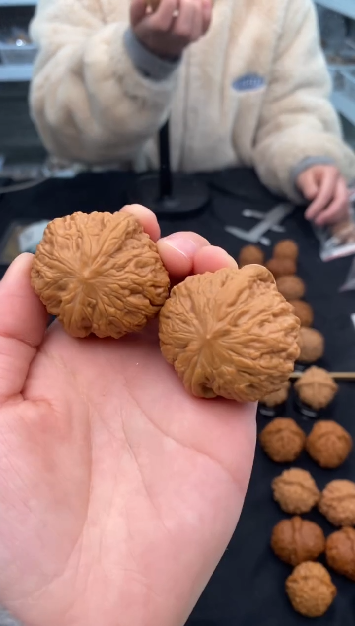 【闪购商品】文玩核桃把件铁锤38-t922