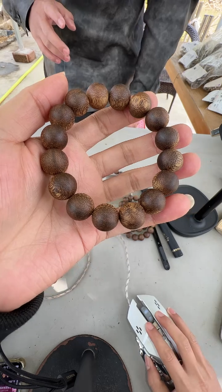 沉香沉香枕红骨1.4圆珠单圈多样性发一