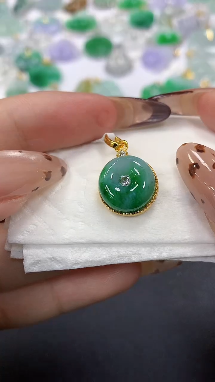 颈饰银S925镶嵌翡翠a货假一赔三支持复检百元上9元证书费自理