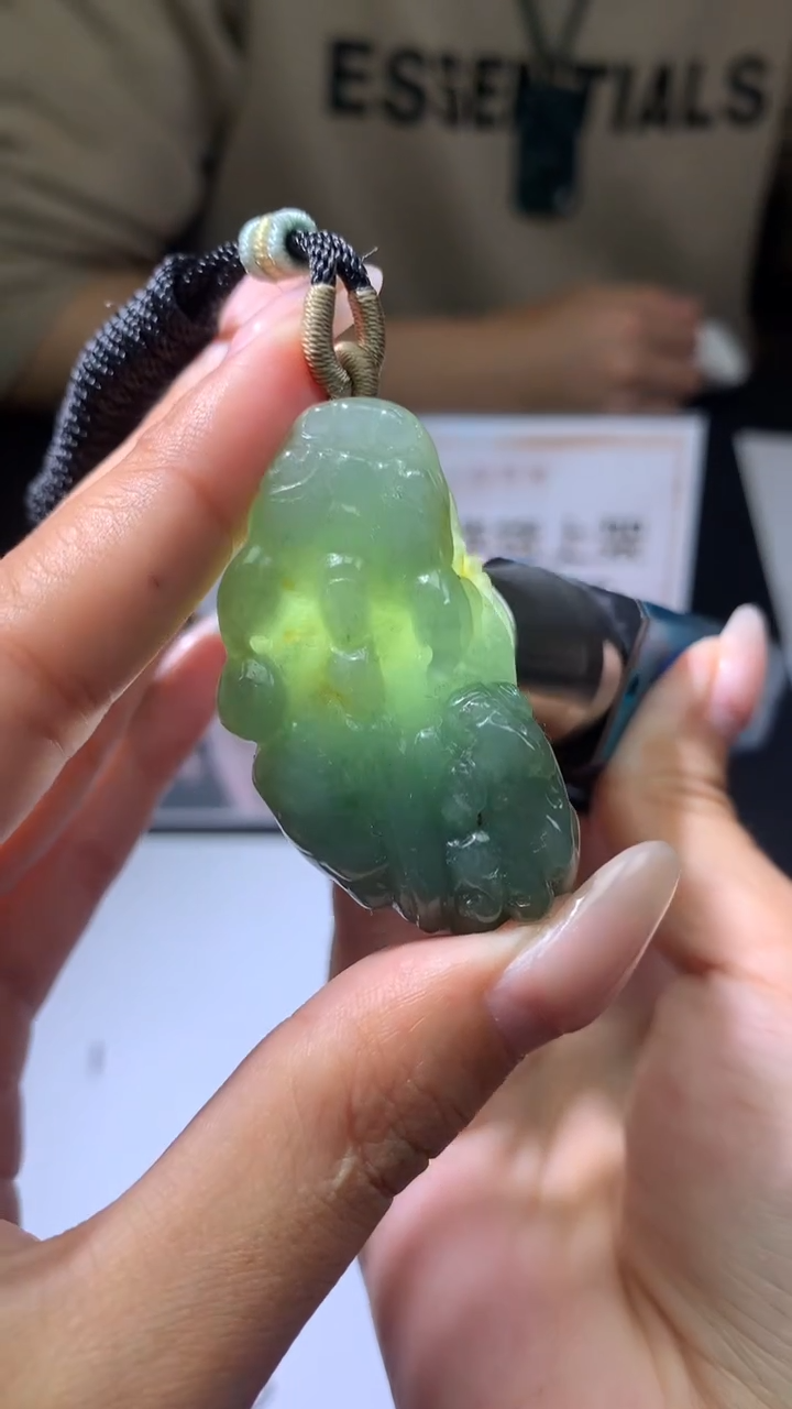 【闪购商品】定制翡翠未镶嵌不退不换CMH1件-A