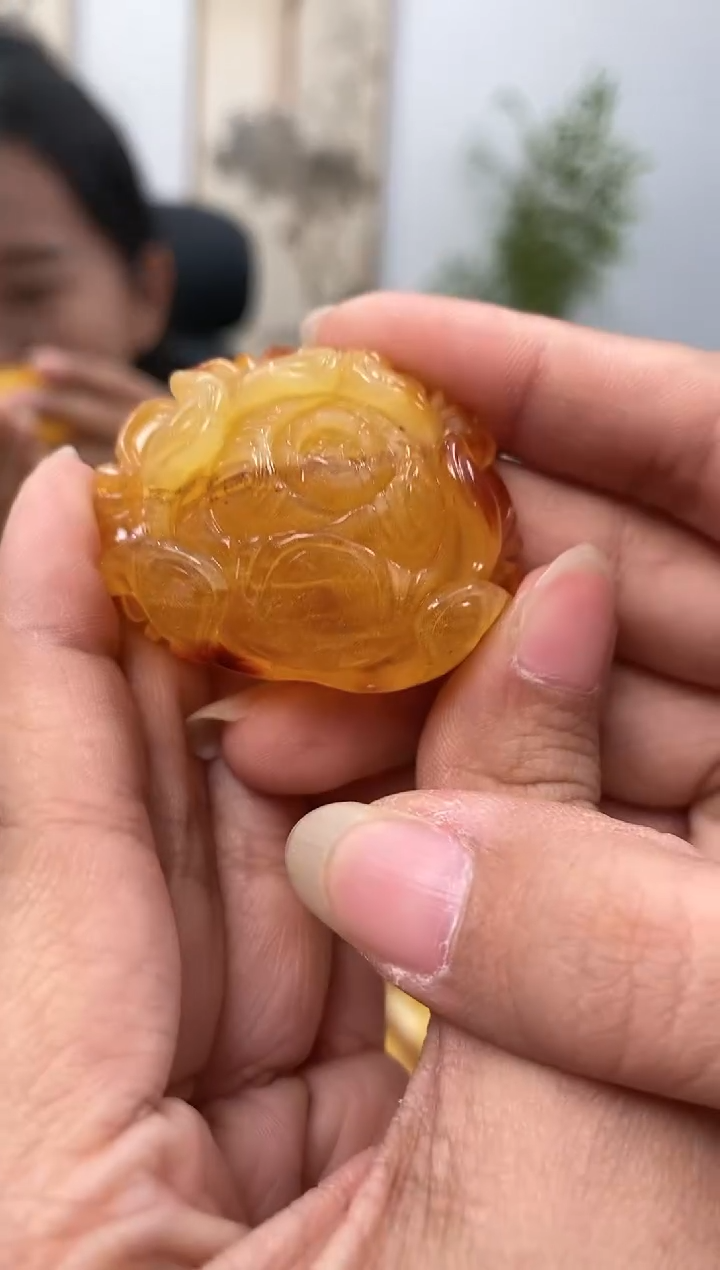 【闪购商品】蜜蜡裸石未镶嵌天然琥珀蜜蜡牡丹