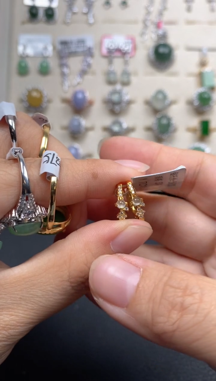 【闪购商品】翡翠戒指银S925镶嵌111111