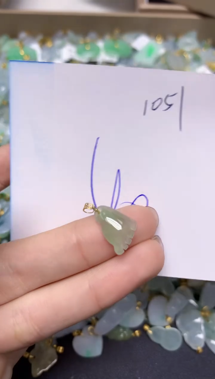 【闪购商品】翡翠颈饰18K金镶嵌天然翡翠A货