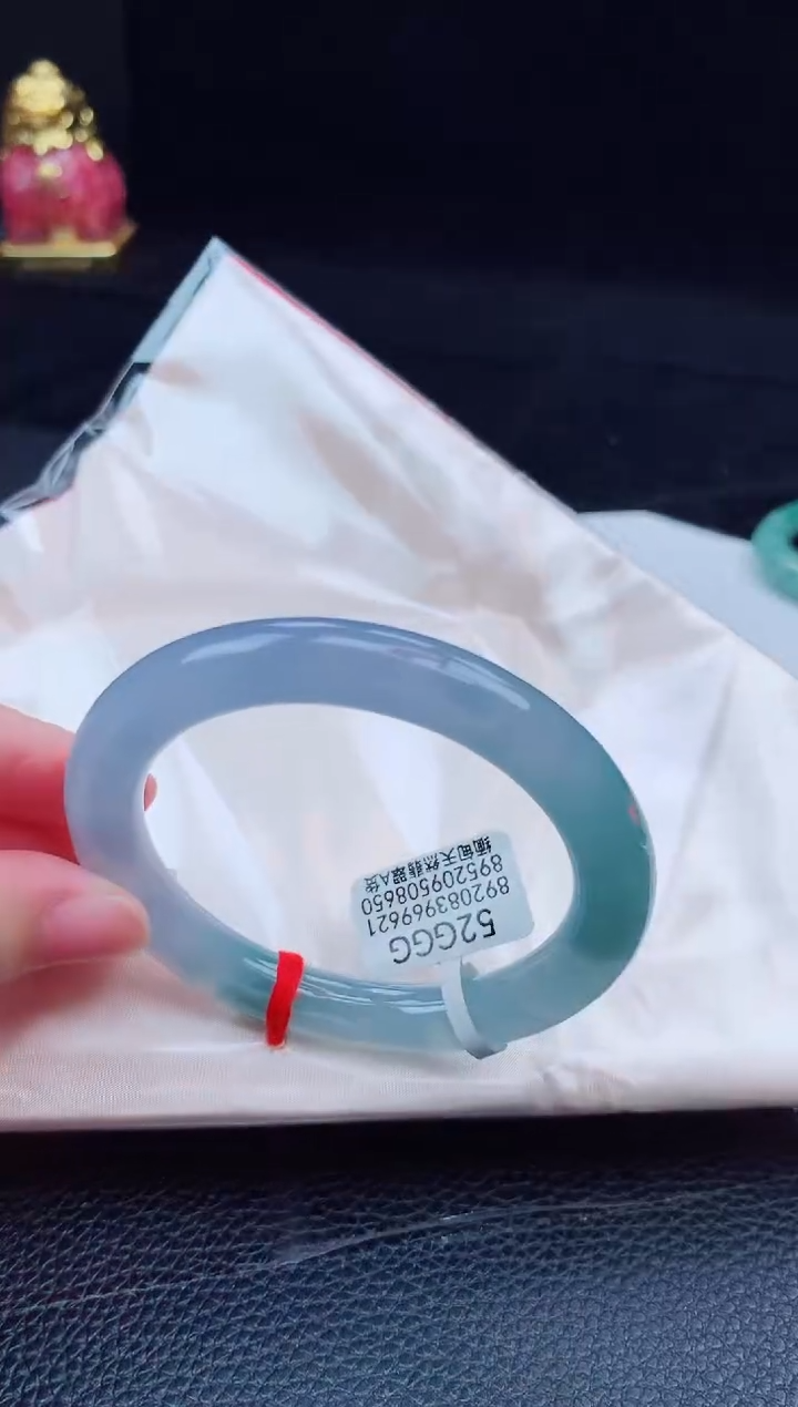 翡翠手镯未镶嵌缅甸天然翡翠A货手镯