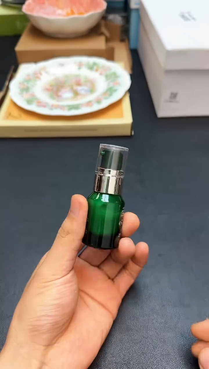 瓷片全新正品一件不留@@Q39