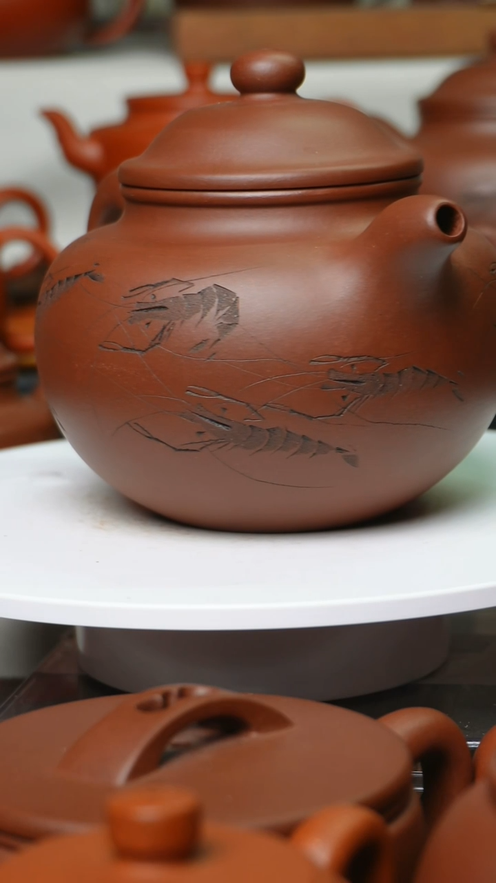 茶壶紫砂尼**长腾兴紫砂莲子壶