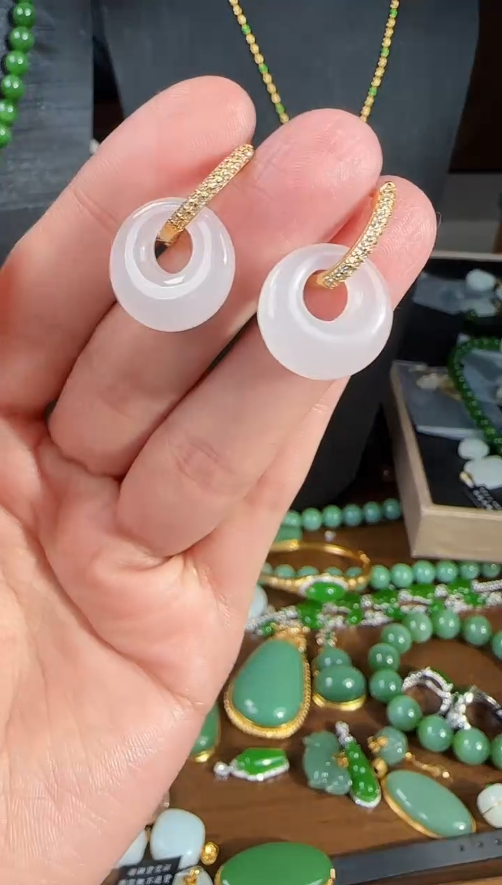 银S925镶嵌和田玉耳饰1