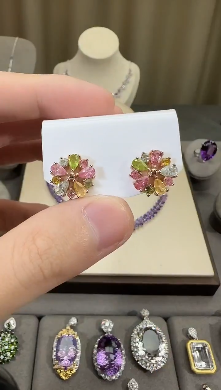 银S925镶嵌耳饰碧玺13mm耳钉繁花设计款多样性发一