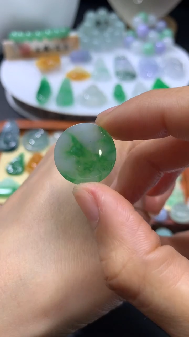 【闪购商品】定制翡翠未镶嵌翡翠