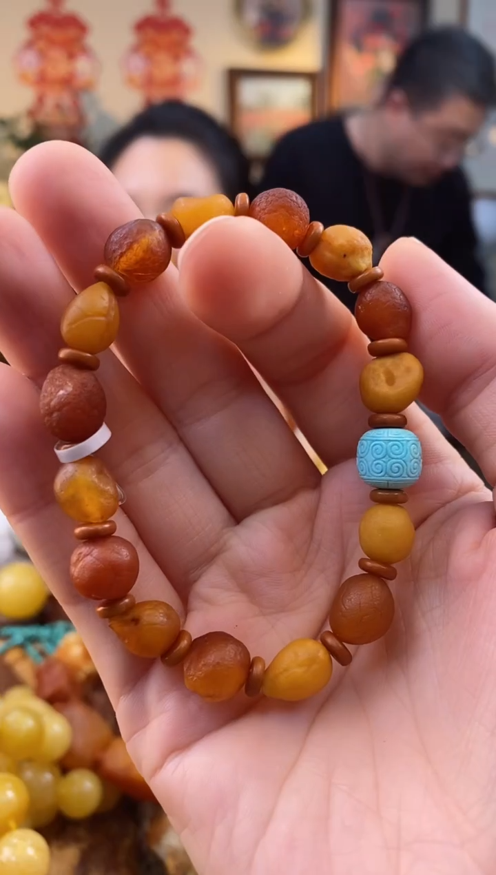 【闪购商品】琥珀手串未镶嵌手串
