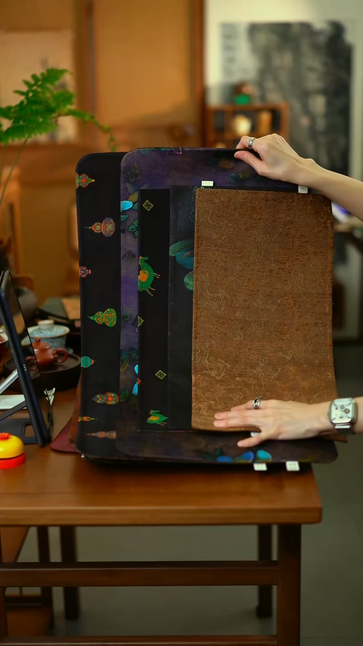 大小紫薇花葫芦+手绘山峰+小龙腾+大片手绘蝴蝶