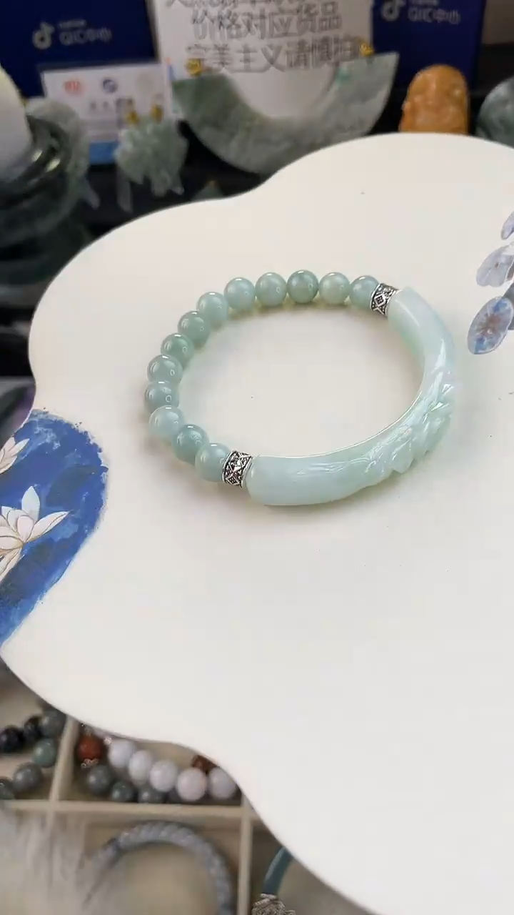 未镶嵌手链翡翠手工定制主默认微瑕播介绍为准