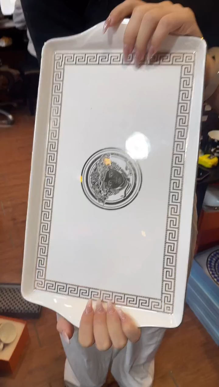 杯鸿辉家品牌瓷器，京东包邮！