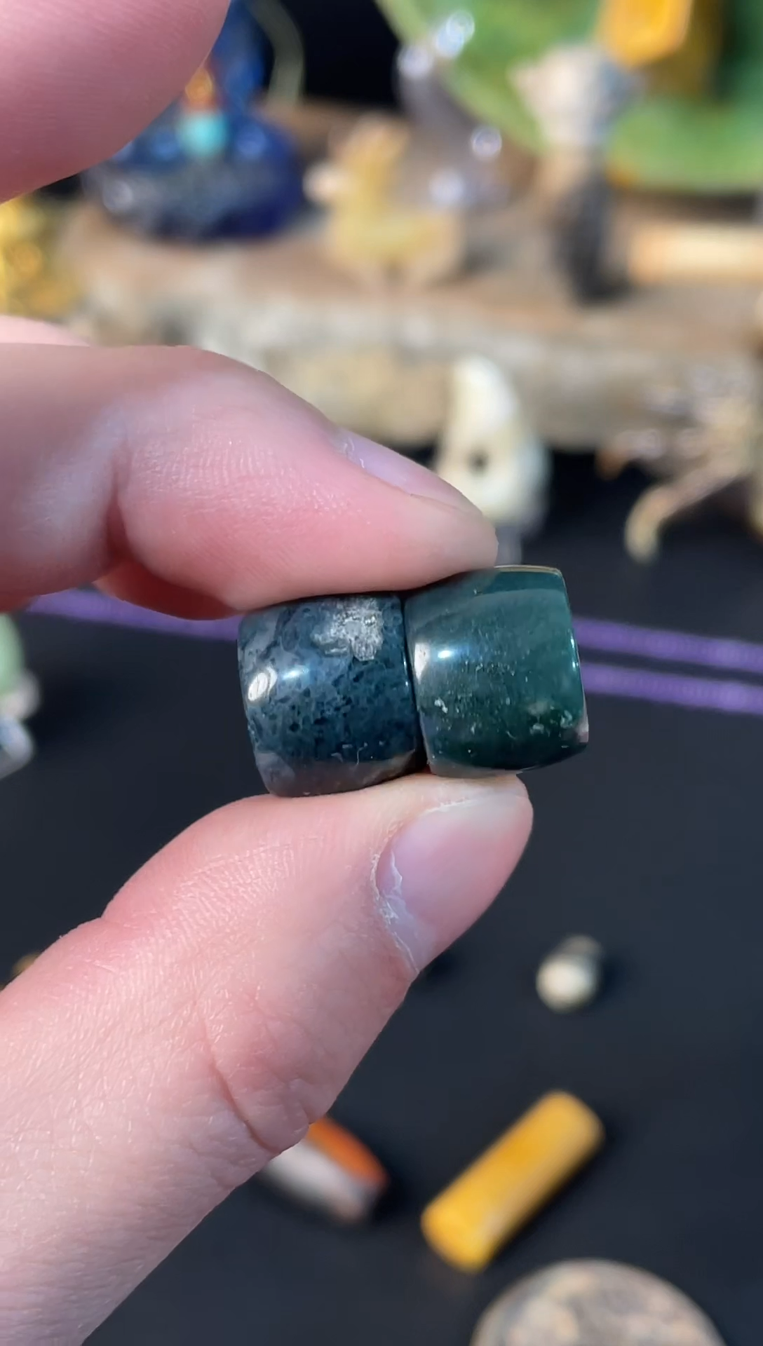 未镶嵌1玛瑙/玉髓用****7微瑕2颗