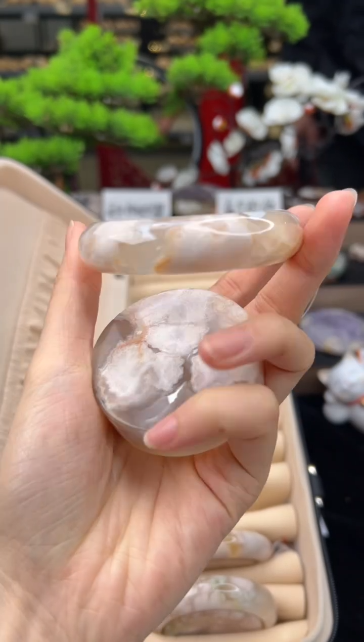 【闪购商品】石英质玉未镶嵌手镯56圈口（赠送镯心）13098