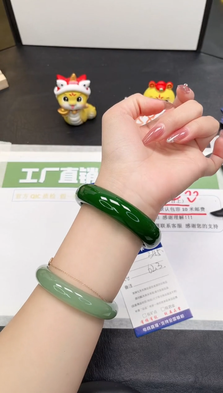 【闪购商品】石英质玉手镯未镶嵌345-62.3