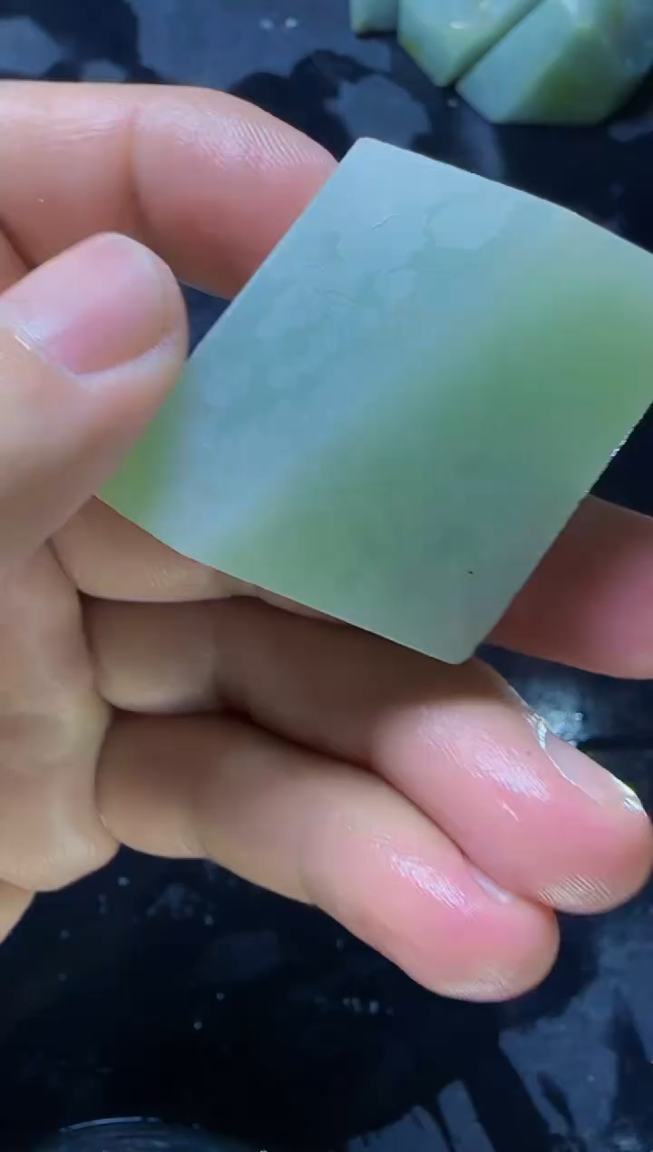 【闪购商品】翡翠挂件未镶嵌138翡翠