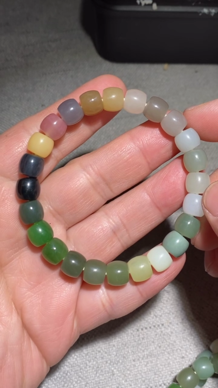 【闪购商品】和田玉手串未镶嵌HL0122-1