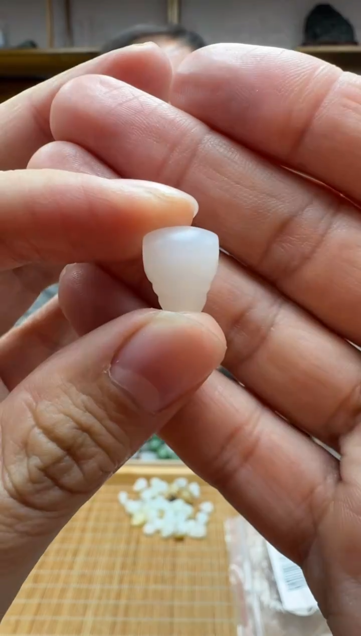 未镶嵌和田玉挂件1