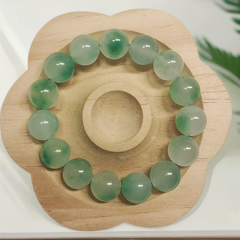 品质甄选14mm绿飘花手串
