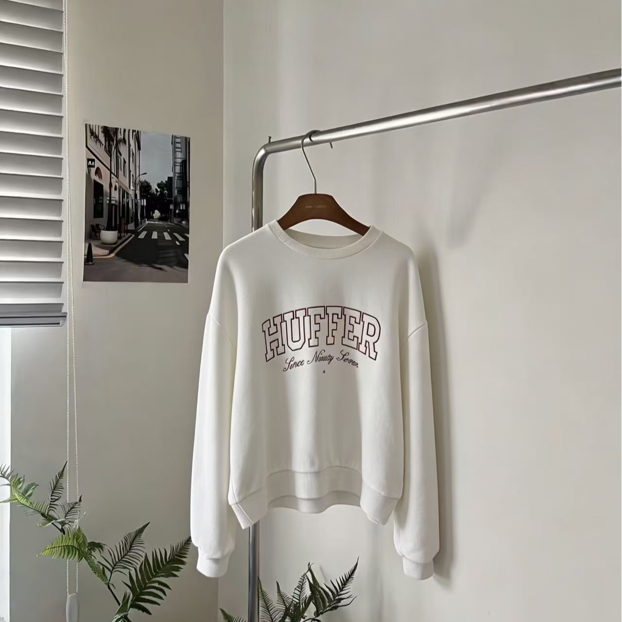 白色印花卫衣2512161704