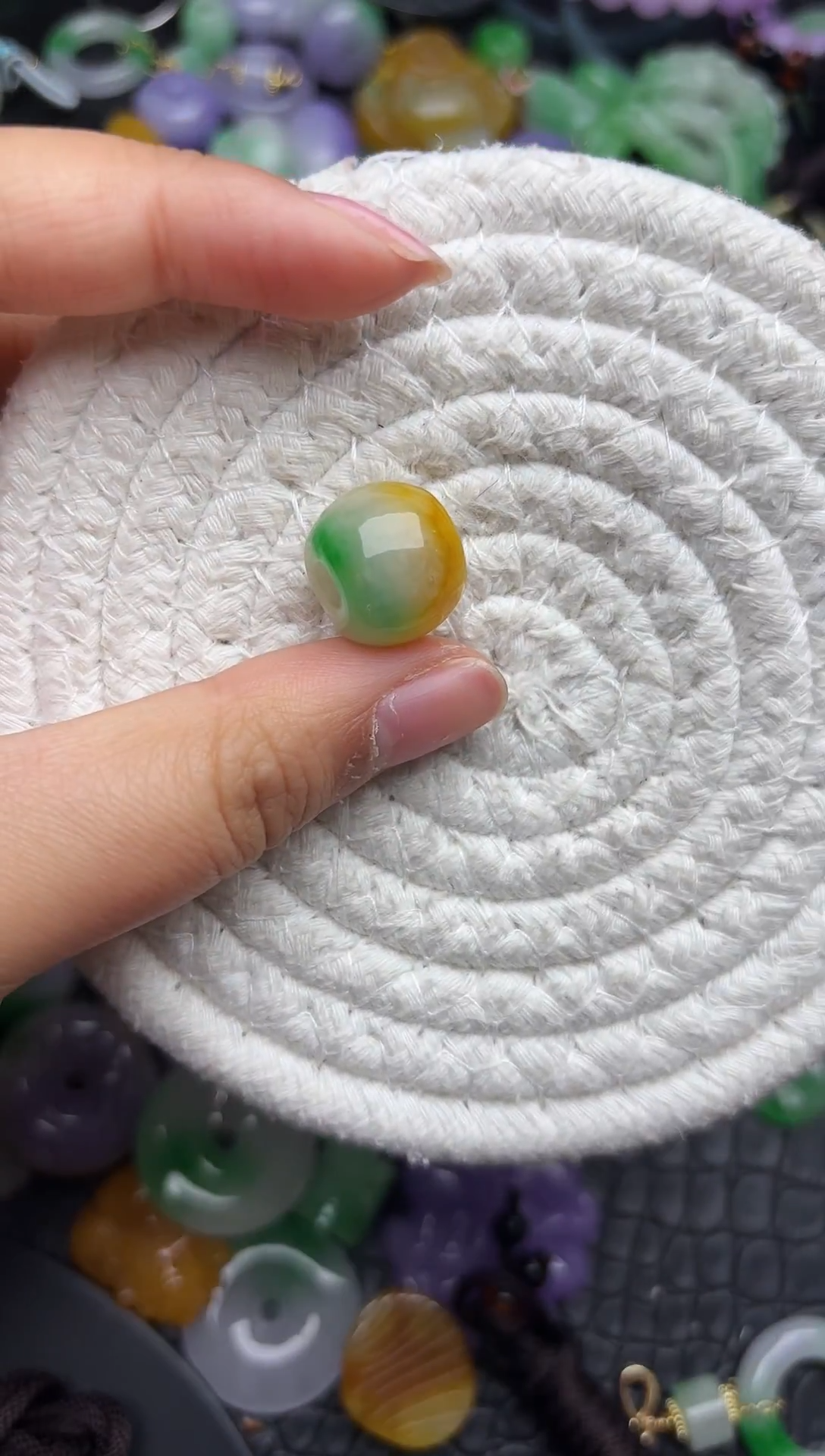 颈饰未镶嵌翡翠缅甸翡翠吊坠