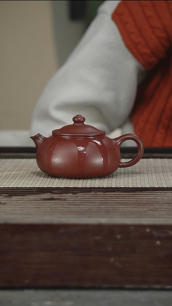 茶壶紫砂龙血砂，全手200CC69号