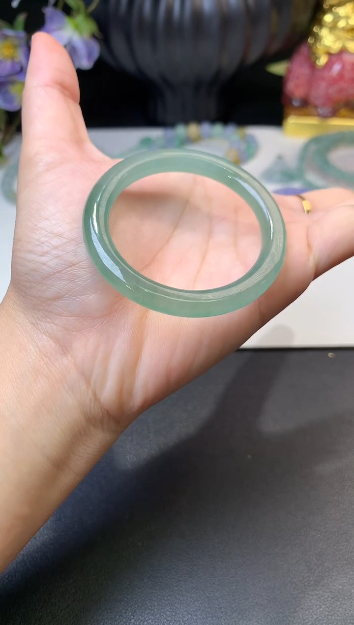 未镶嵌定制翡翠毛货