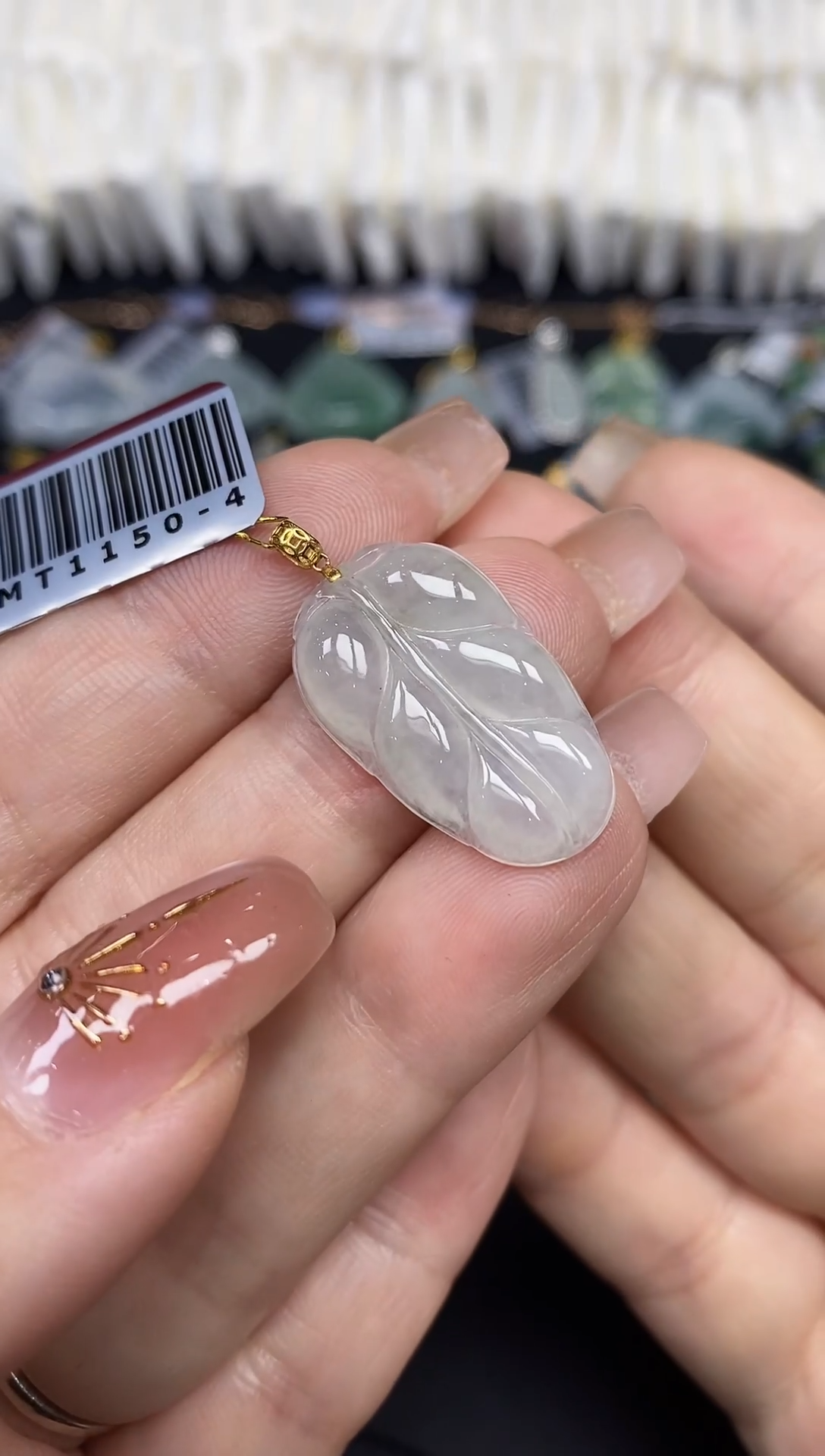 吊坠(不含链)18K金镶嵌翡翠叶子18K金扣镶嵌@@CMT1150-4