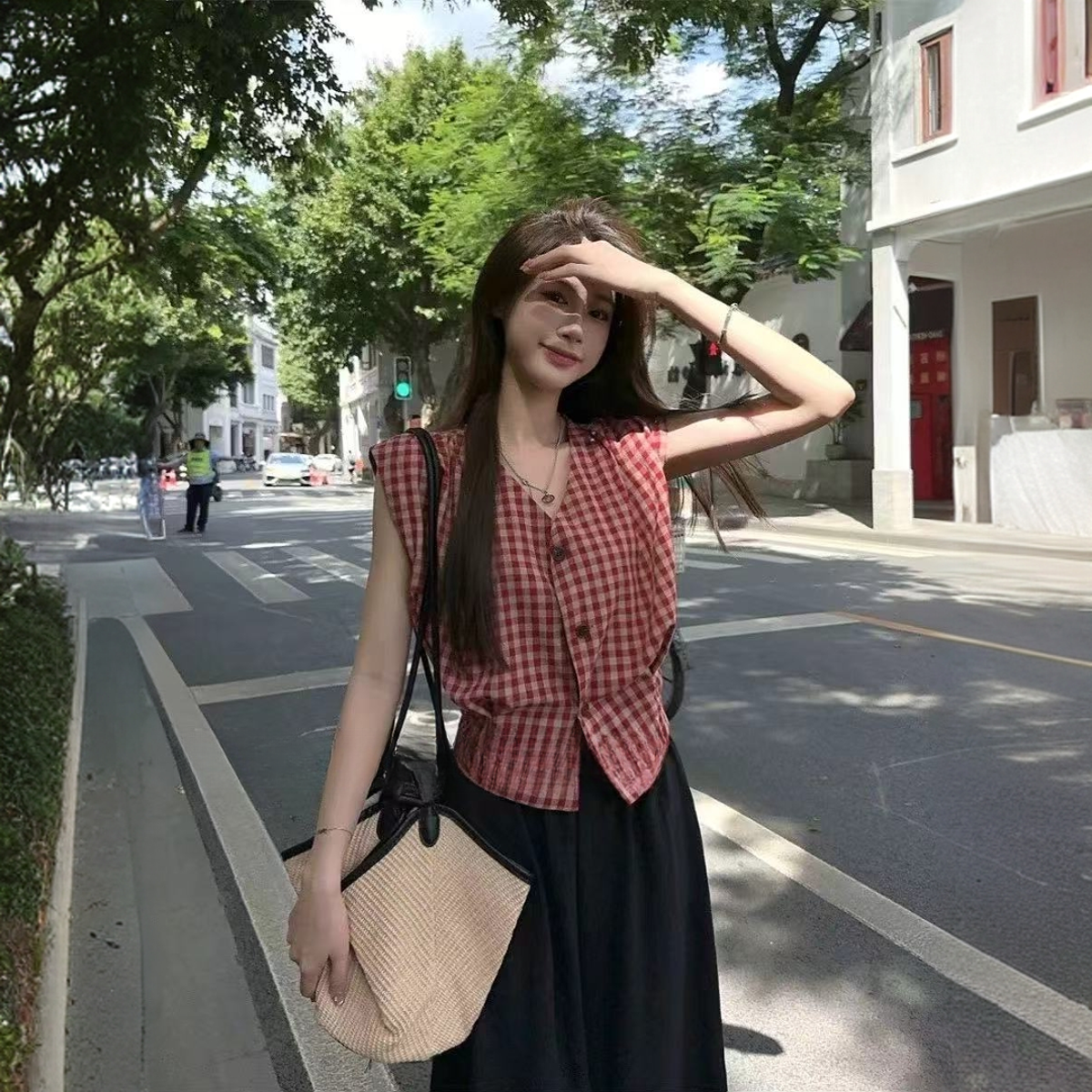 夏季v领无袖格子衫韩版百搭短款时尚休闲格纹衬衫女上衣两件套装