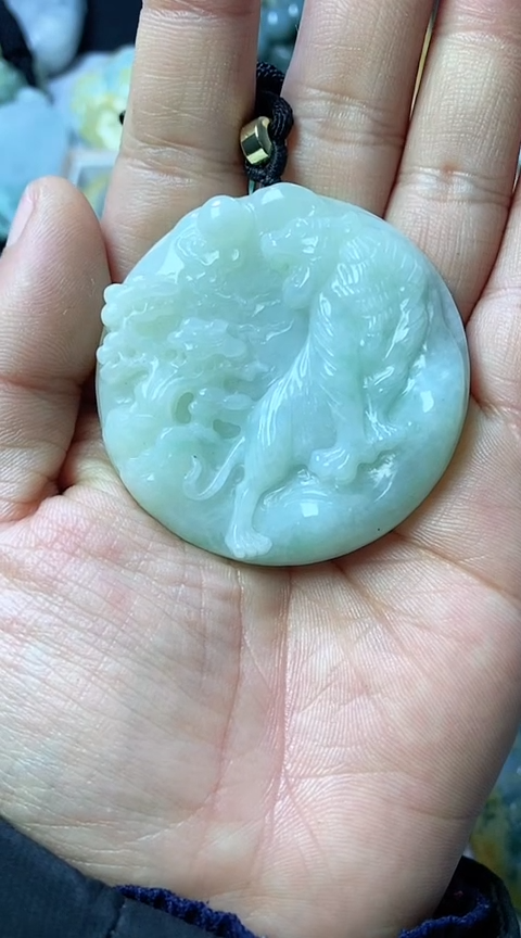 【闪购商品】翡翠颈饰未镶嵌翡翠