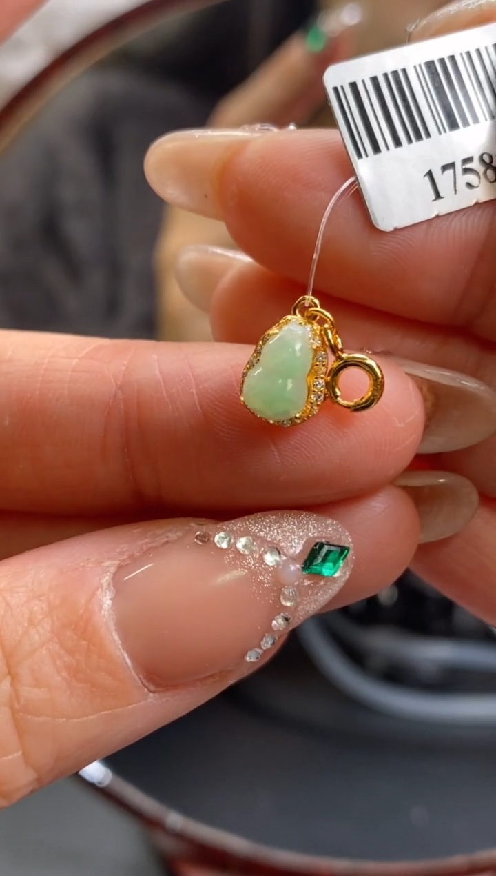 颈饰银S925镶嵌翡翠净货17589