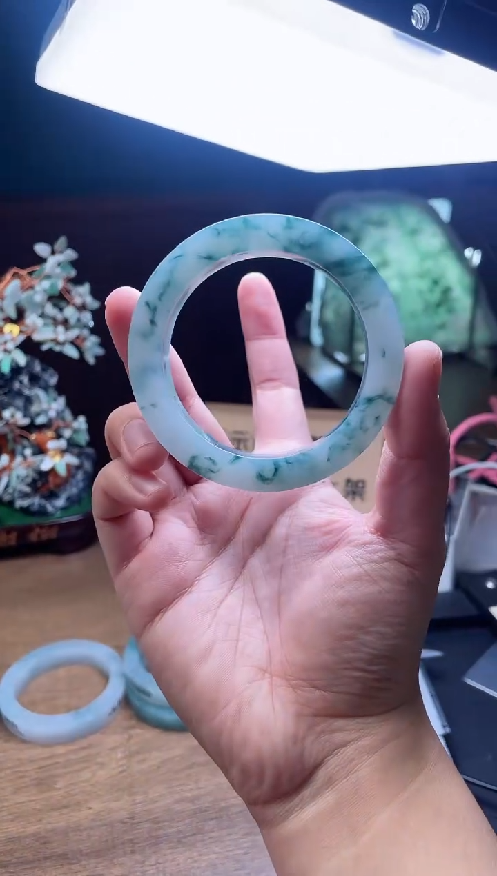 【闪购商品】定制翡翠手镯未镶嵌定制