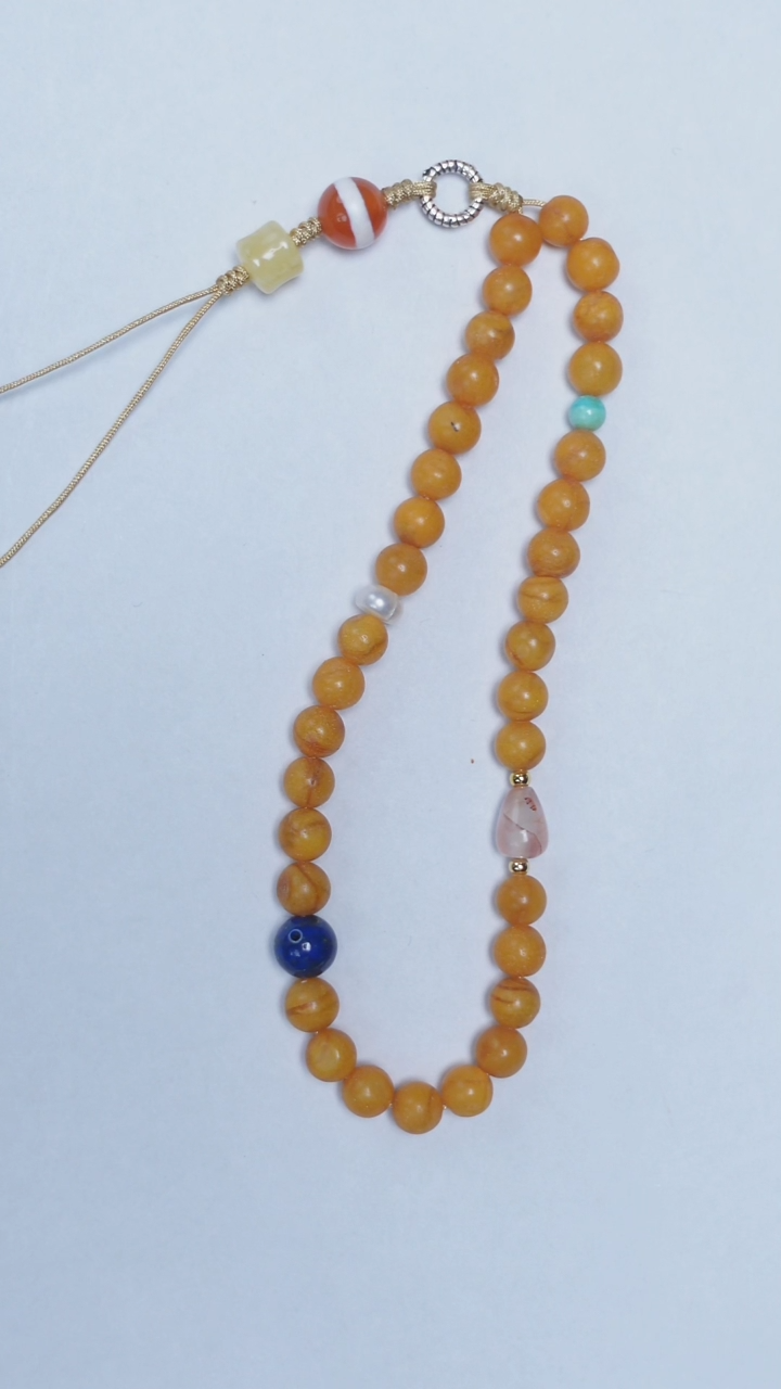 未镶嵌颈饰琥珀橘皮挂件