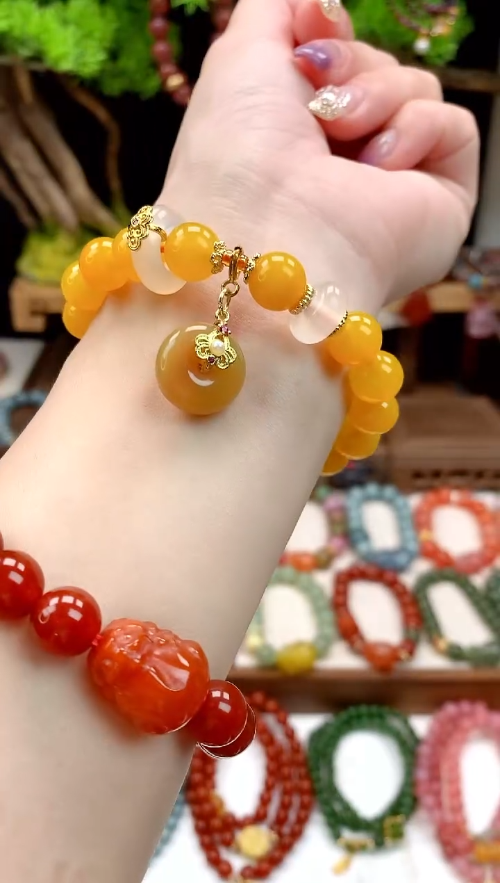 手饰玛瑙未镶嵌黄平安扣