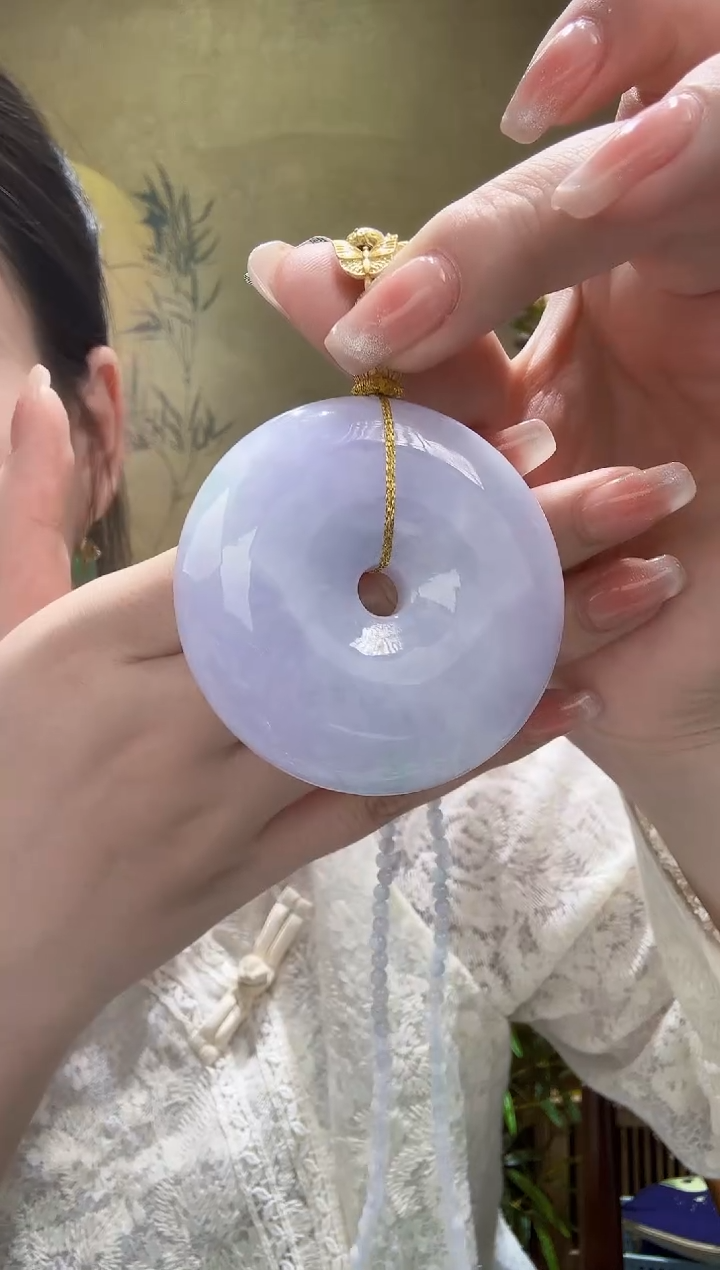 翡翠未镶嵌颈饰吊坠