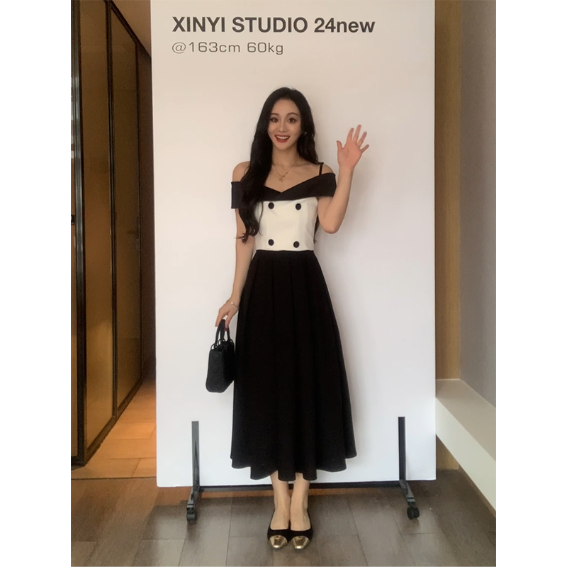 XINYI【玫瑰的故事】夏季上衣+半身裙收腰显瘦两件套X624A09530