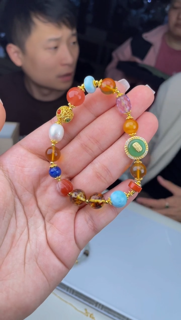 【闪购商品】定制琥珀天然琥珀拍一发一