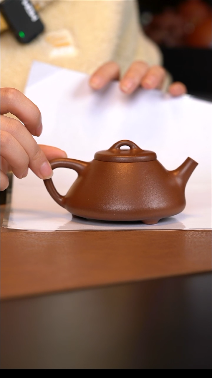 茶壶紫砂宜兴原矿紫砂壶 羊角山紫泥 185cc
