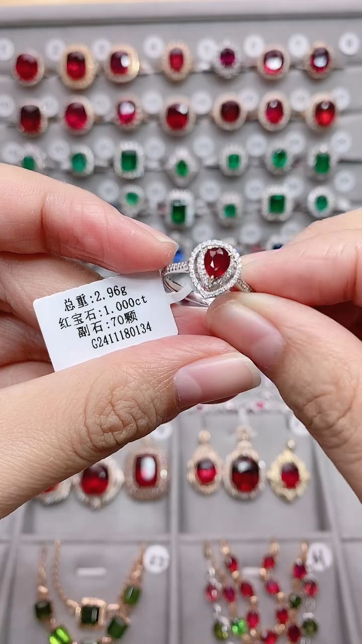 【闪购商品】红宝石18K金戒指18K金镶嵌.