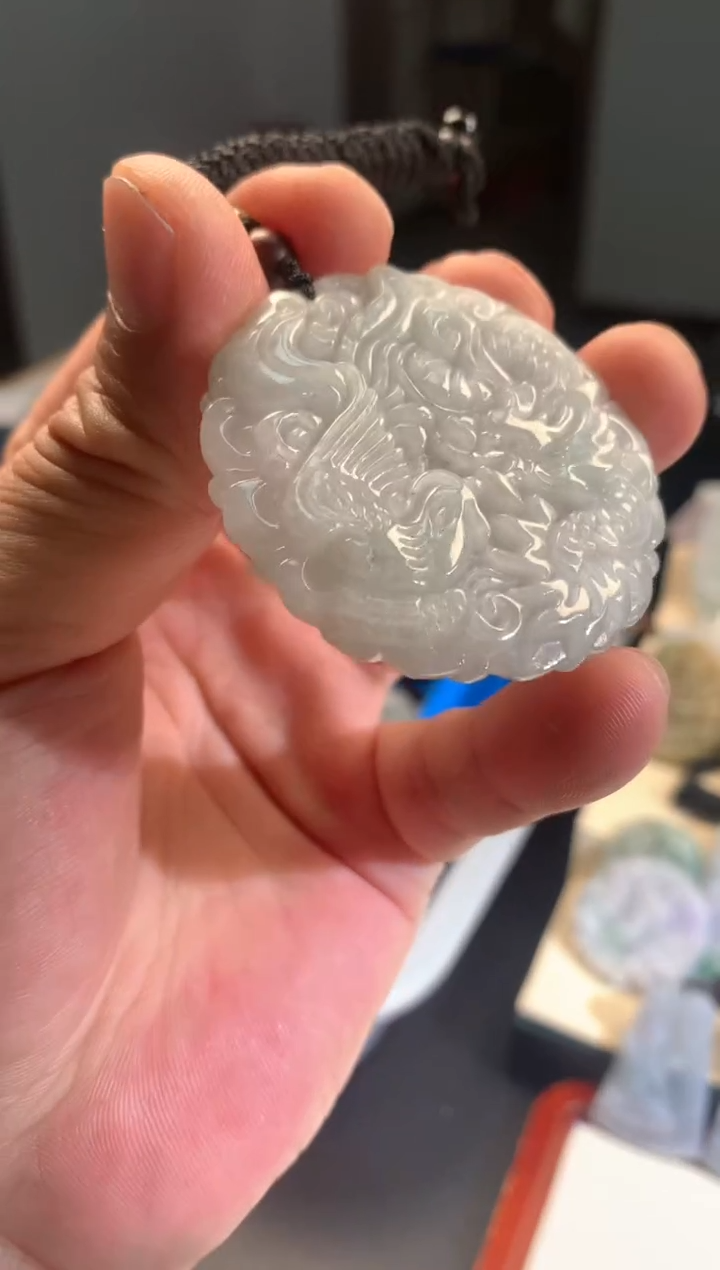 【闪购商品】翡翠颈饰未镶嵌02/05/25