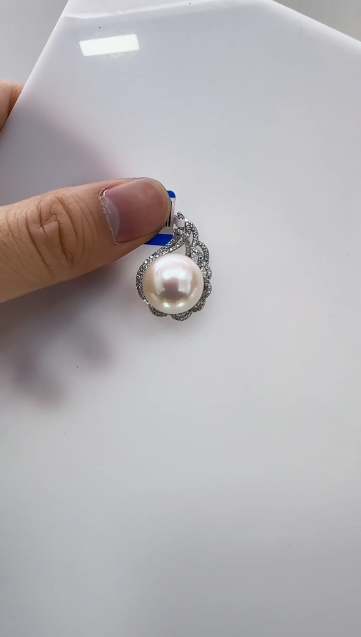 【闪购商品】淡水珍珠DA银S925镶嵌v3106 吊坠