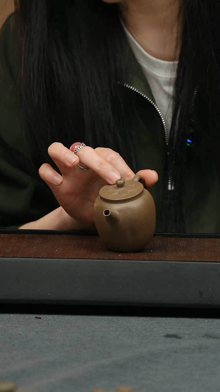 【闪购商品】紫砂茶壶五堂 高莲蒲90cc