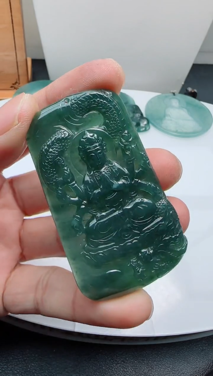 【闪购商品】翡翠颈饰未镶嵌111111111111111111