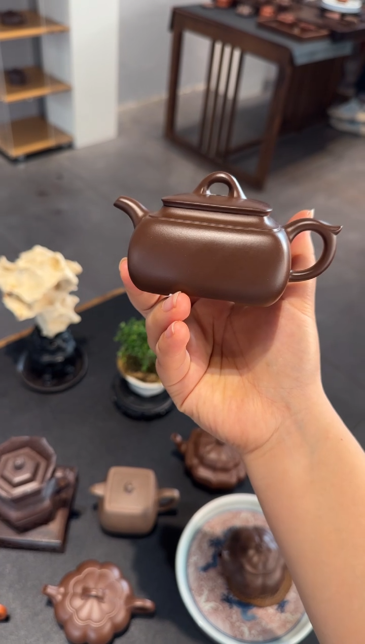 茶壶紫砂边*长四方 紫砂壶