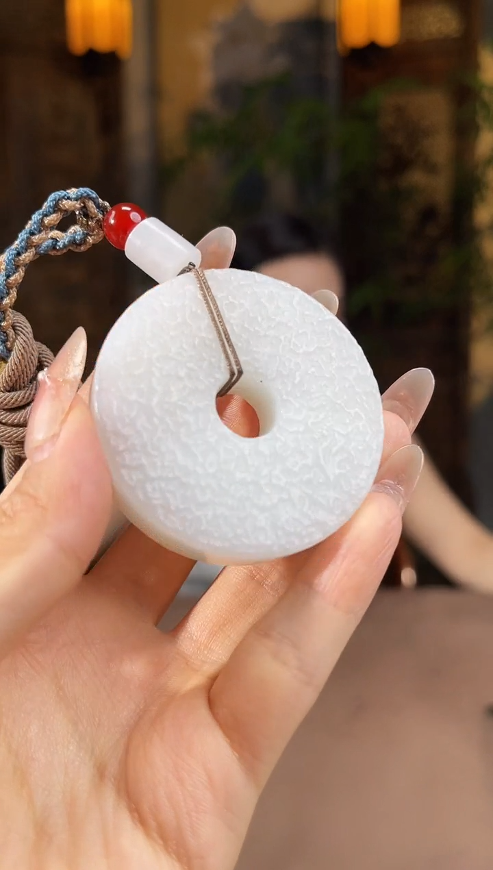 和田玉未镶嵌颈饰和田玉未镶嵌颈饰B543