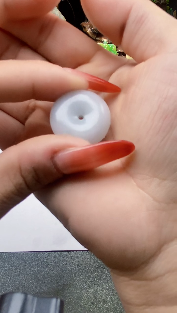 【闪购商品】翡翠颈饰未镶嵌翡翠A货