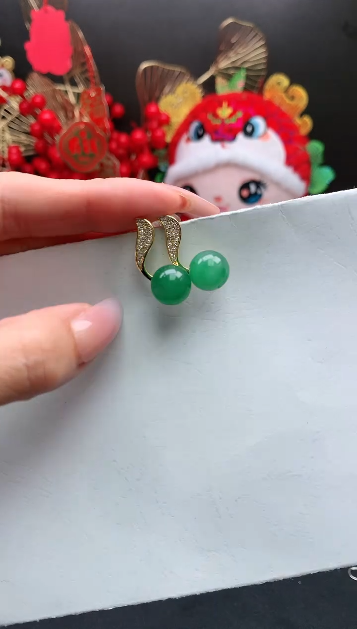 【闪购商品】石英质玉耳钉未镶嵌耳釘